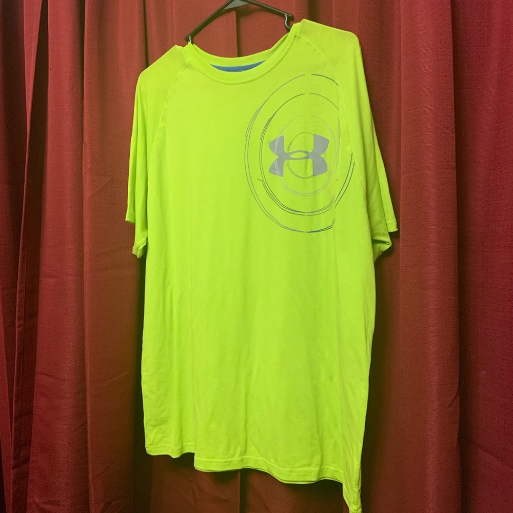 Under Amour-Green with Black gray Men’s large